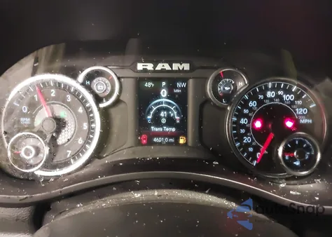 2023 Ram 2500 Tradesman 4X4 8' Box z USA, uszkodzony, nr VIN 3C6UR5HJ7PG529461